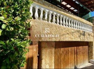 Casa · 176m² · 5 Quartos · 2 Vagas · Viva com conforto no melhor da Vila Invernada! Sobrado com 5 Dorms, 2 vagas cobertas e quintal com c