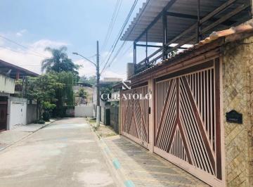 Casa · 250m² · 4 Quartos · 4 Vagas · Viva com conforto e espaçoso: Excelente casa na Vila Amália, com 4 Dorms, 4 vagas e área para churra