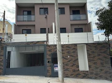 Apartamento · 40m² · 2 Quartos · 1 Vaga · Vida em harmonia em Santo André, no Jardim Alvorada, ao lado da Rua Carijós. Apartamento estilo sem