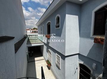 Casa · 240m² · 4 Quartos · 1 Vaga · Conheça esta linda casa à venda no Cambuci, de amplos 240 m², com 4 quartos, 1 vaga e área gourmet c