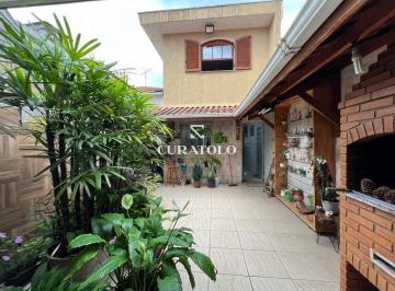 Casa · 200m² · 3 Quartos · 5 Vagas · Venha conhecer a casa ideal no Ipiranga, ao lado da Av. Nazaré: sobrado com 200 m², 3 quartos e 5 va