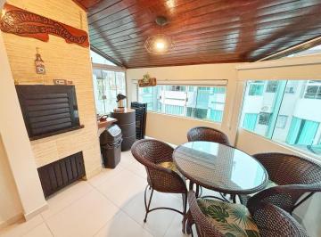 Sacada integrada com churrasqueira · Apartamento com 3 quartos Residencial Santa Fé