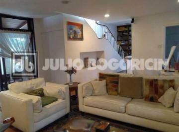 Casa · 508m² · 8 Quartos · 5 Vagas · A MAIS BELA RESIDÊNCIA NO COSME VELHO - 508 m2 de área construída em 680 m aprox