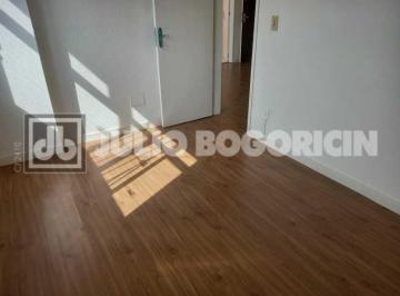 Apartamento · 60m² · 2 Quartos · 1 Vaga · Apartamento : / Residencial / Centro