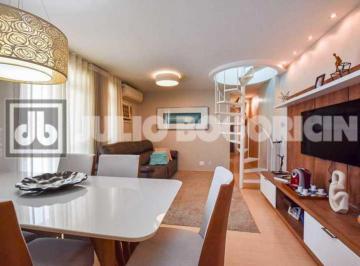 Apartamento · 165m² · 2 Quartos · 2 Vagas · Cobertura : Triplex / Residencial / Icaraí