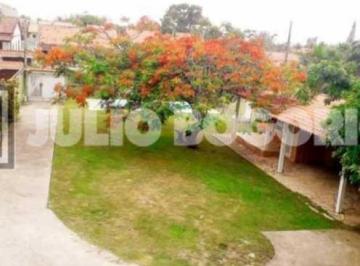 Casa · 220m² · 4 Quartos · 5 Vagas · Casa de rua -  / Residencial / Barroco (Itaipuaçu)