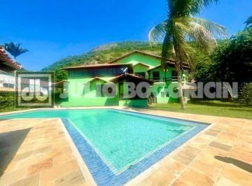 Casa · 807m² · 3 Quartos · 2 Vagas · Casa em Condomínio - Duplex / Residencial / Itacoatiara