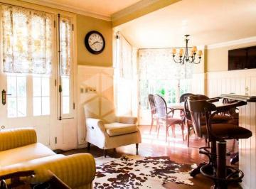 Casa · 723m² · 5 Quartos · 6 Vagas · Casa em TRES FIGUEIRAS