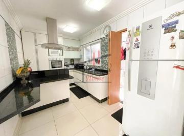 13824_iin5ZUSCL3pQn33q9_138246657864852559.jpg · Sobrado de Condomínio suites vagas Analia Franco