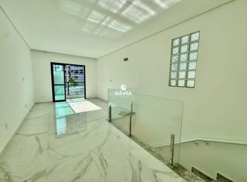 Casa · 96m² · 3 Quartos · 1 Vaga · Casa à venda no Ponta da Praia em Santos.