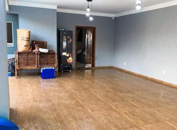 Casa · 250m² · 3 Quartos · 4 Vagas · Casas Residenciais Padrão em Sertãozinho