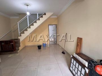 Casa · 200m² · 3 Quartos · 2 Vagas · Sobrado geminado em condomínio fechado em Santana, na Alfredo Pujol, com 3 dormitórios e 2 vagas.