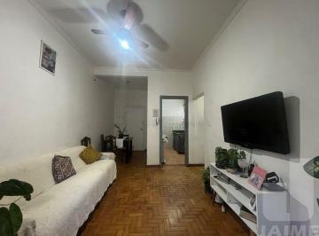 Apartamento · 80m² · 2 Quartos · Apartamento a poucos minutos do Metrô Santa Cecília. com 80 m2 bem distribuídos, 02 dormitórios.