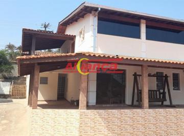 Casa · 350m² · 3 Quartos · 3 Vagas · Casa ampla em Atibaia com 3 dormitórios, suíte, piscina, edícula e 3 vagas em terreno de 1.000 m²