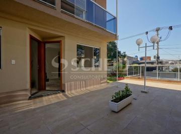 Casa · 94m² · 3 Quartos · 2 Vagas · Casa em condomínio com 3 quartos, 1 suíte e 2 vagas à venda na região de Interlagos.