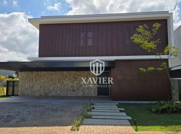 a4301ad6db954271e7f97101870926a272373a5c · Casa à Venda no Alphaville Nova Esplanada 4 – 5 Suítes, Piscina, Esquina e Área Verde