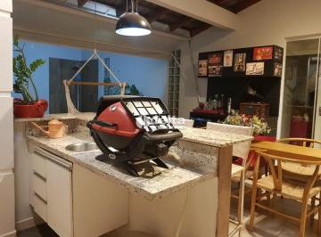 Casa · 346m² · 4 Quartos · 2 Vagas · Casa no condomínio Royal Park disponível para venda em Uberlândia-MG