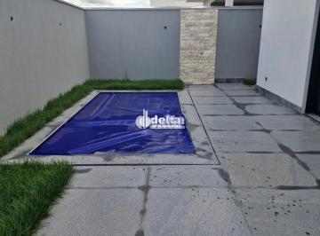 Casa · 300m² · 3 Quartos · 3 Vagas · Casa disponível para venda no bairro Laranjeiras em Uberlândia-MG