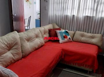 Casa · 56m² · 2 Quartos · 2 Vagas · OLHA O VERÃO AÍ!!! CASA EM CARAGUÁ PRÓXIMO AO CENTRO