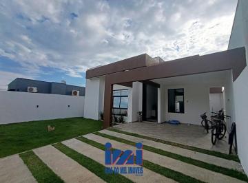 24450465_4.jpg · Casa em alto padrão com piscina a venda