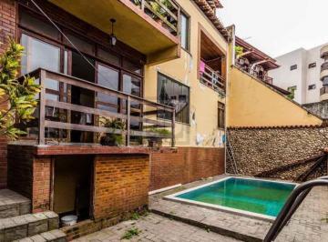 Casa · 345m² · 4 Quartos · 2 Vagas · Ilha do Governador - Jardim Guanabara - Casa - Quintal - Piscina - Varanda - Sal