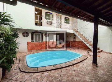 Casa · 240m² · 3 Quartos · 3 Vagas · Ilha do Governador - Portuguesa - Casa Duplex - Piscina - Área de Lazer - Varand