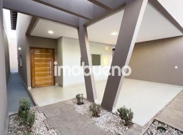 mccej82odm5ytu0zmrkndqw_md · Vende-se casa com 3 quartos sendo 2 suíte na Formosinha R$ 1.300.000,00