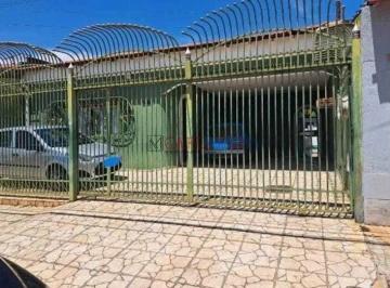 Casa · 198m² · 4 Quartos · 5 Vagas · Casa 4 Quartos em Ceilândia Sul DF, suite, garagem, Laje, Aceita financiamento e FGTS, Ceilândia Sul