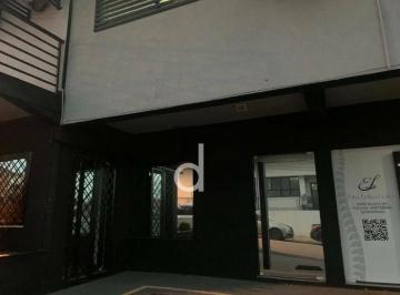 b778368c77eeafa6a8ad665b4cb290e9476944e9 · Sala com excelente localização na Av Brasil, com 35 m² em Vinhedo/ SP.