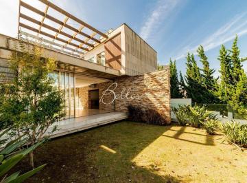 Casa · 549m² · 4 Quartos · 4 Vagas · Casa à venda - no Campo Comprido