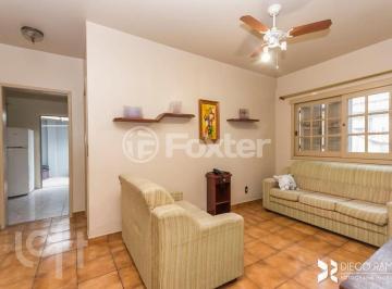 01-CASA-5D-JARDIM-SAO-PEDRO-PORTO-ALEGRE-209288.jpg · Casa à venda em Jardim São Pedro com 162 m², 5 quartos, 4 vagas