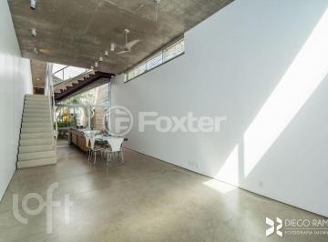 01-CASA-2D-MENINO-DEUS-PORTO-ALEGRE-205252.jpg · Casa à venda em Menino Deus com 240 m², 2 quartos, 3 vagas