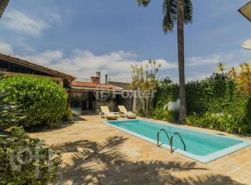43-CASA-3D-IPANEMA-PORTO-ALEGRE-225040.jpg · Casa à venda em Ipanema com 243 m², 3 quartos, 3 suítes, 4 vagas
