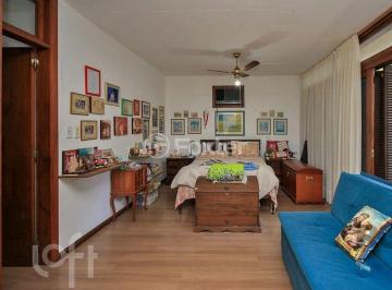 quarto 2.jpeg · Casa à venda em Petrópolis com 480 m², 4 quartos, 4 suítes, 4 vagas