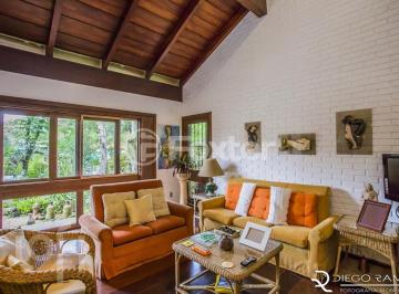 01-CASA-JARDIM-ISABEL-PORTO-ALEGRE-180136.jpg · Casa à venda em Ipanema com 261 m², 4 quartos, 2 suítes, 5 vagas