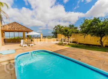 51-CASA-4D-NONOAI-PORTO-ALEGRE-218985.jpg · Casa à venda em Nonoai com 375 m², 4 quartos, 1 suíte, 5 vagas