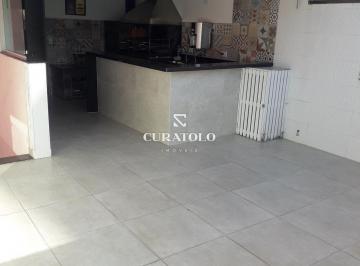 Casa · 194m² · 3 Quartos · 3 Vagas · Casa sobrado à venda no bairro Valparaíso, em Santo André, com 3 quartos, 3 vagas e quintal com área