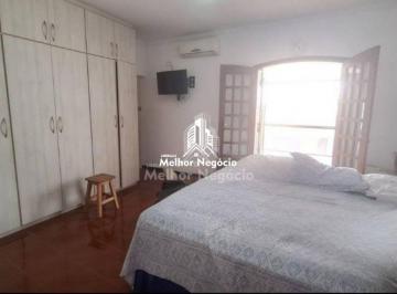 Casa · 177m² · 4 Quartos · 2 Vagas · Casa com 4 quartos e 2 suítes para venda no bairro Água Branca em Piracicaba/SP.