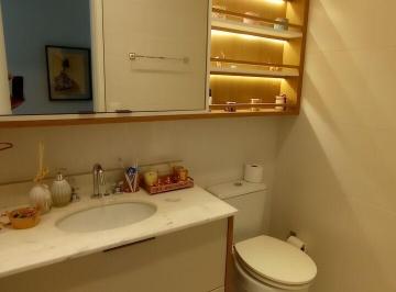 Apartamento · 62m² · 2 Quartos · 2 Vagas · Apartamento 2 Dormitórios, (01) suíte, sacada, arcondicionado, 2 vagas.