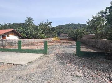 24472884_4.jpg · Amplo Terreno Área Total de 1.330,60m² Joinville