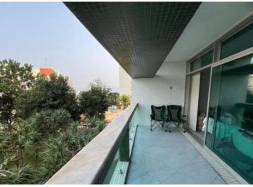 Apartamento de 2 quartos, Guarujá · Apartamento debruçado no mar com 154 m2 Guarujá