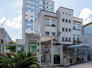 Apartamento · 41m² · 1 Quarto · 1 Vaga · Apartamento de um quarto, suíte e uma vaga de garagem no bairro Santa Cecilia em Porto Alegre.