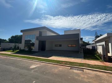 Casa de 4 quartos, Brasília · Casa com 04 suítes - Jardim Botânico