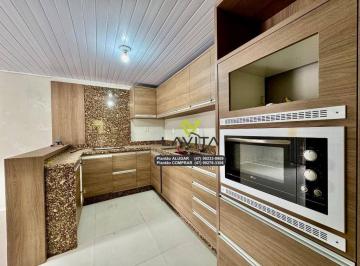 50ebb772124c7ba03ee47f260c034b025f2440d7 · Casa com 2 dormitórios à venda, 134 m² por R$ 360.000 - Valparaíso - Blumenau/SC | La Vita Imóveis