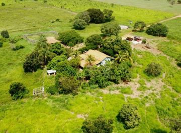 Rural de 5 quartos, Águas Lindas de Goiás · VENDO BELÍSSIMO SITIO COM 8.5 HECTARES COM CASA - CURRAL COM GEL!