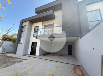Casa · 175m² · Sobrado novo com 3 suites de esquina a Venda no Ecoville com otimo quintal