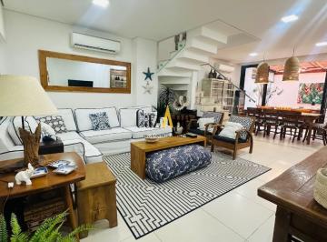 Foto 01 · Casa à Venda na Praia de Camburi