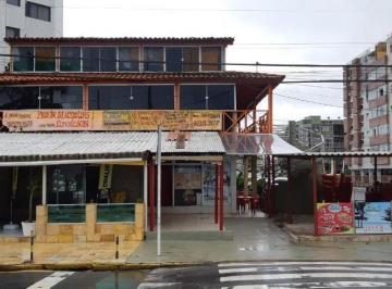 Comercial · 25m² · 10 Vagas · Clarks Gallery - BEIRA MAR - CASA CAIADA, 1º ANDAR COM 25 m² e WC privativo