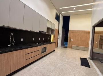 Casa de 3 quartos, Águas Claras · Linda casa com 3 quartos e vista panorâmica para o parque de Águas Claras