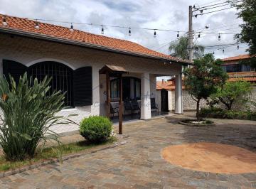 Casa · 608m² · 4 Quartos · 5 Vagas · Casa com 4 dorms, Jardim Carlos Gomes, Pirassununga - R$ 800 mil, Cod: 10131545